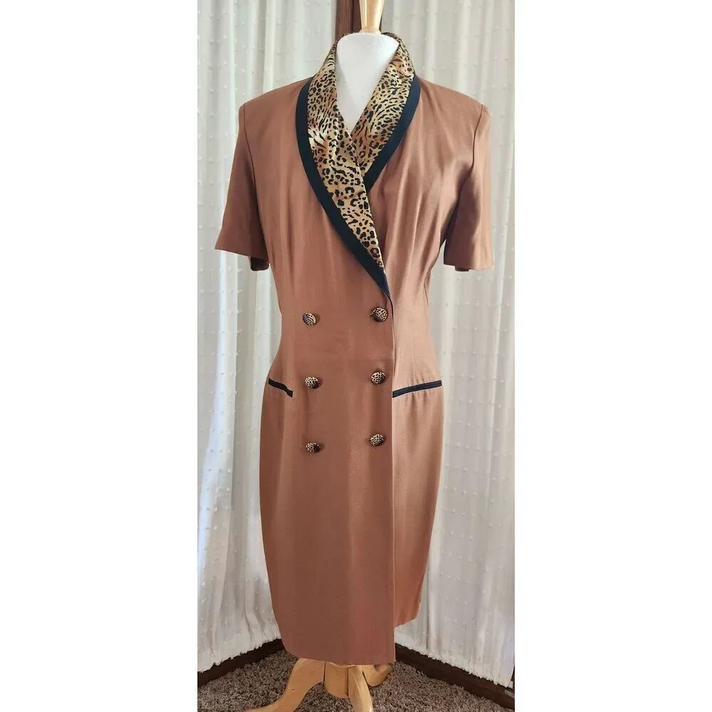 D22 Danny & Nicole Vintage Double Breasted Dress - Brown w Leopard Print Collar